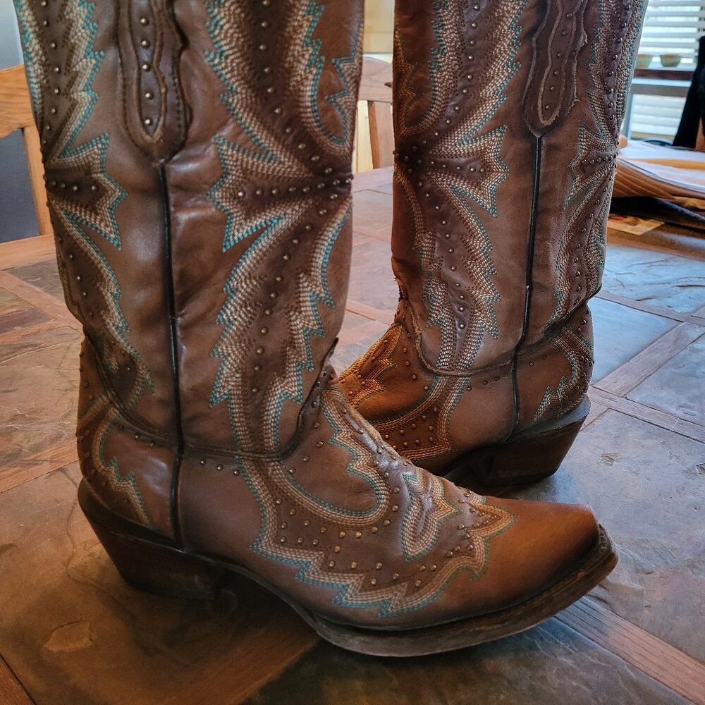 Sz 9 Corral Snip Toe C3684 EUC